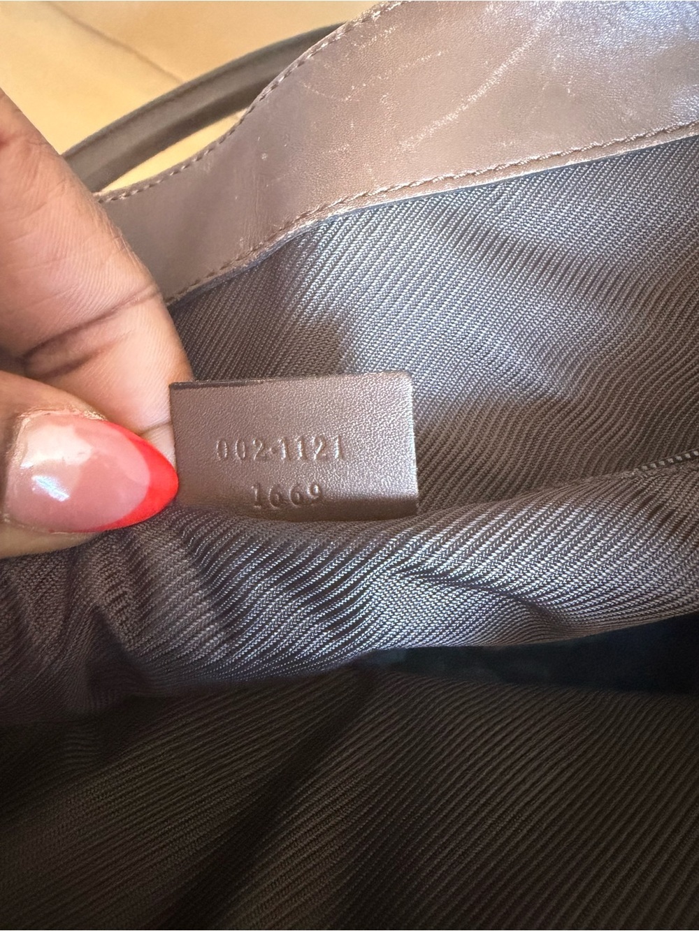 Gucci GG Tote - Picture 7 of 15
